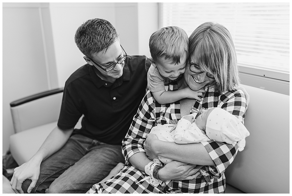 fredericksburg fresh 48 photographer newborn session amber harrington photography